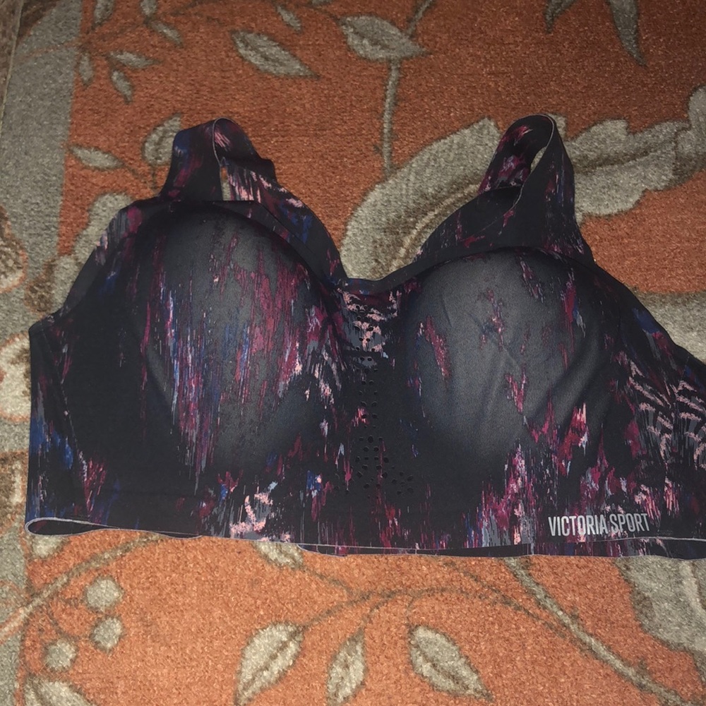 VS Sports Bra
